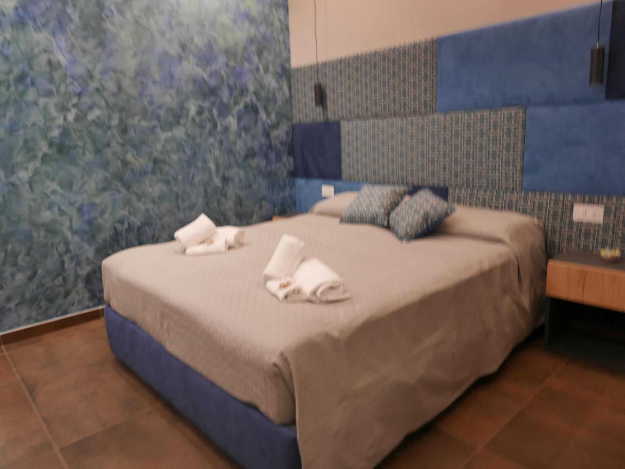 Re Lazzarone Suite Napoli Eksteriør bilde